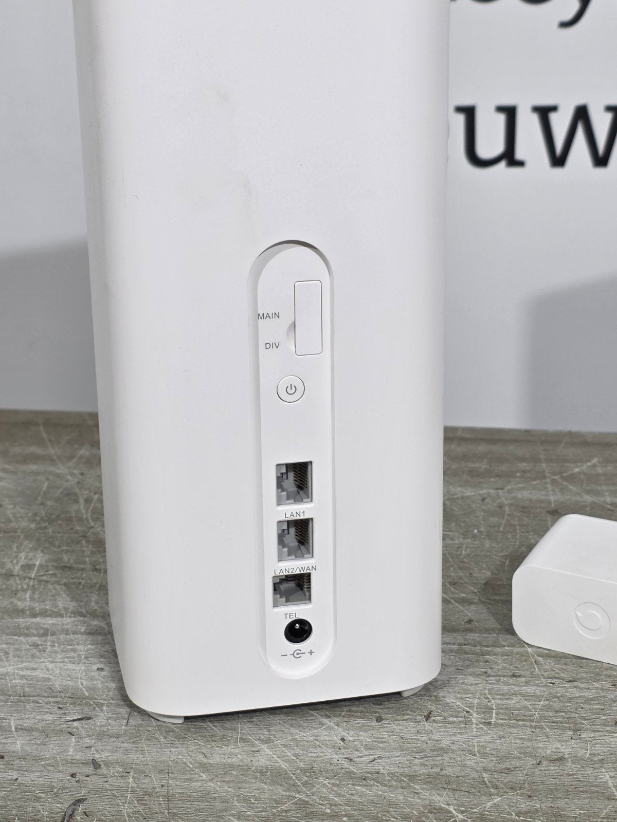 Huawei gigacube b818-263 4g wifi router modem, Computers en Software, Routers en Modems, Ophalen of Verzenden, Nieuw, Router, Huawei