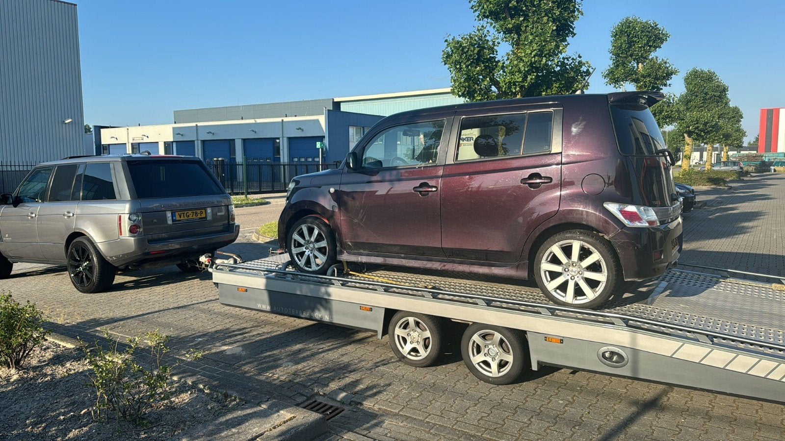Daihatsu Materia - Schadevoertuig voor onderdelen/reparatie, Ophalen, Voor, Deur