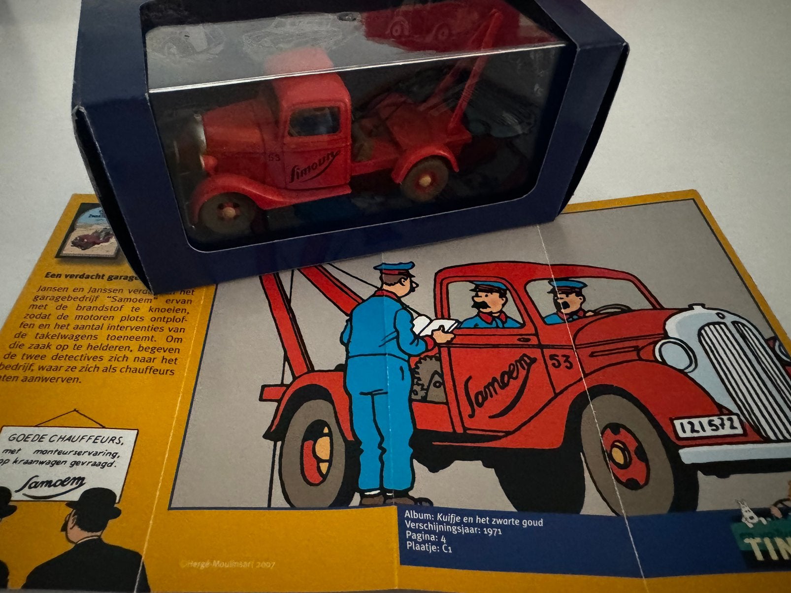 Kuifje auto 1:43 takelwagen van simoun uit zwarte goud, Ophalen of Verzenden, Kuifje, Zo goed als nieuw, Beeldje of Figuurtje