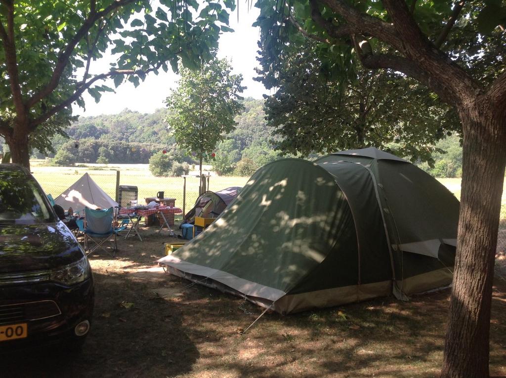 Karsten tent 300 met dubbele luifel en slaapcabine, Caravans en Kamperen, Tenten, Ophalen, Gebruikt