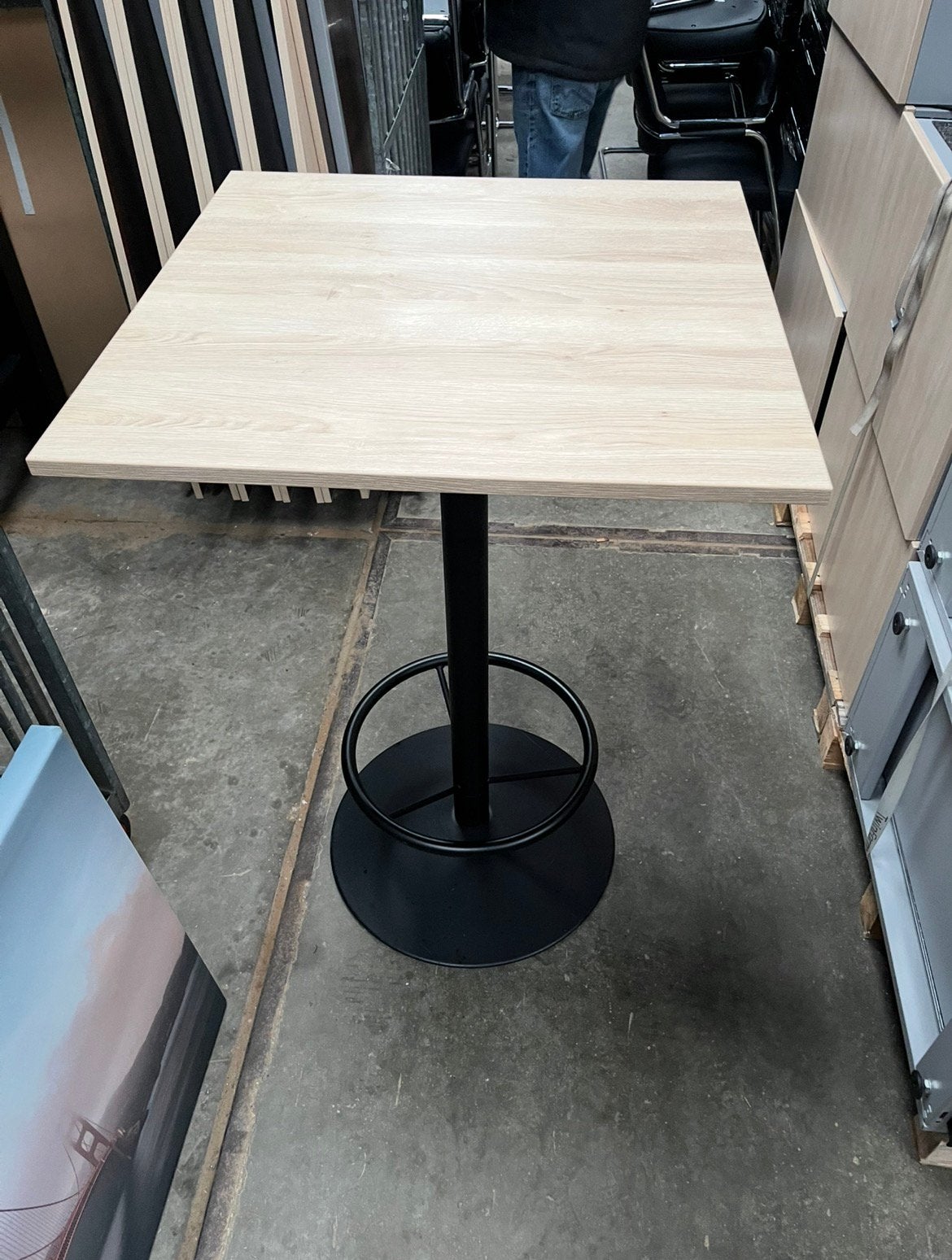 3 statafels – 80x80 cm – 108 cm hoog – Zo goed als nieuw, Ophalen, Zo goed als nieuw, Overige materialen