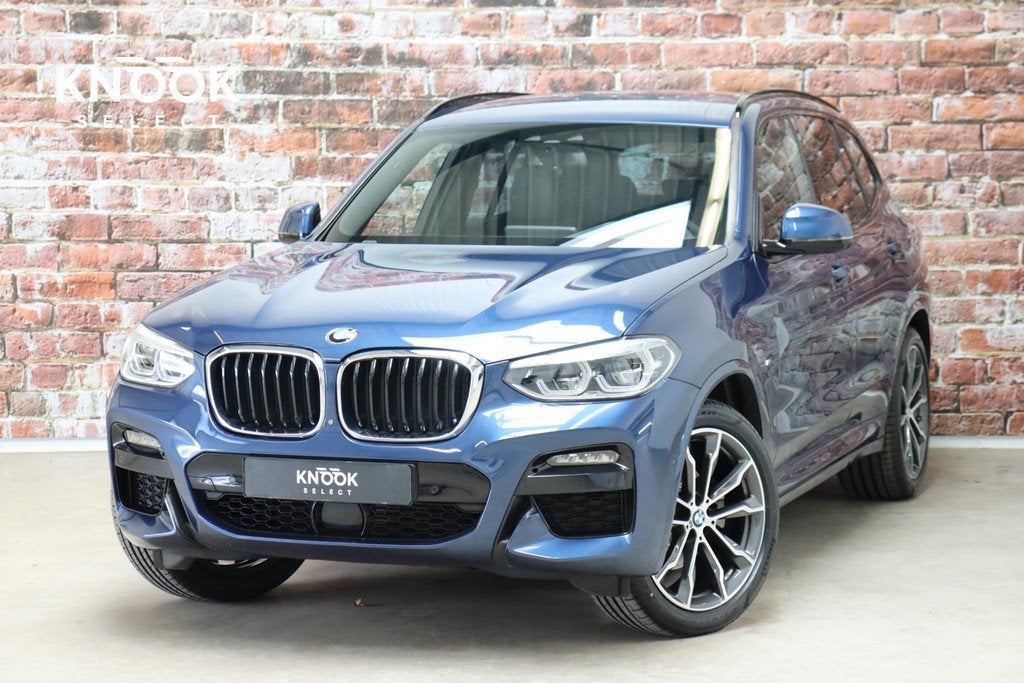 BMW X3 xDrive20i High Executive M Sport Pakket Automaat / Li, 1998 cc, Gebruikt, 4 cilinders, 2000 kg
