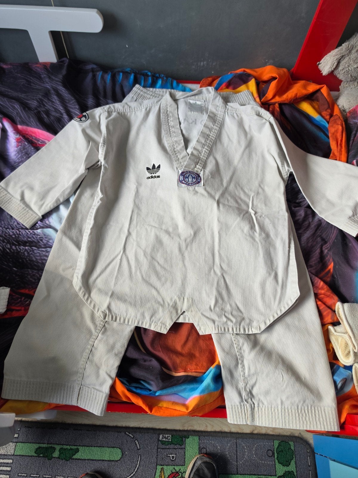 Adidas Taekwondo pak maat 150 Sidokwan Hoogeveen, Ophalen of Verzenden