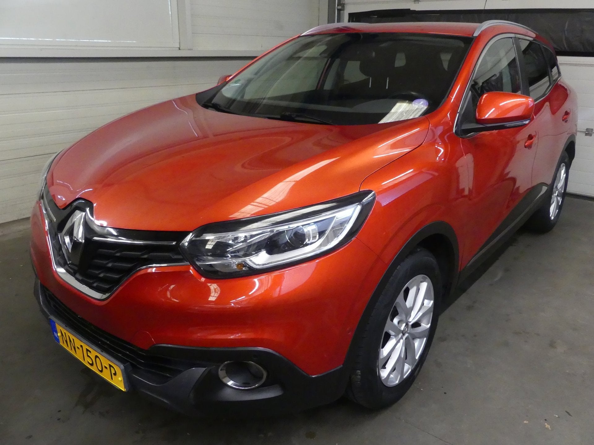 Renault Kadjar 1.2 TCe Intens - Automaat - Trekhaak, Kadjar, Gebruikt, 4 cilinders, Leder en Stof