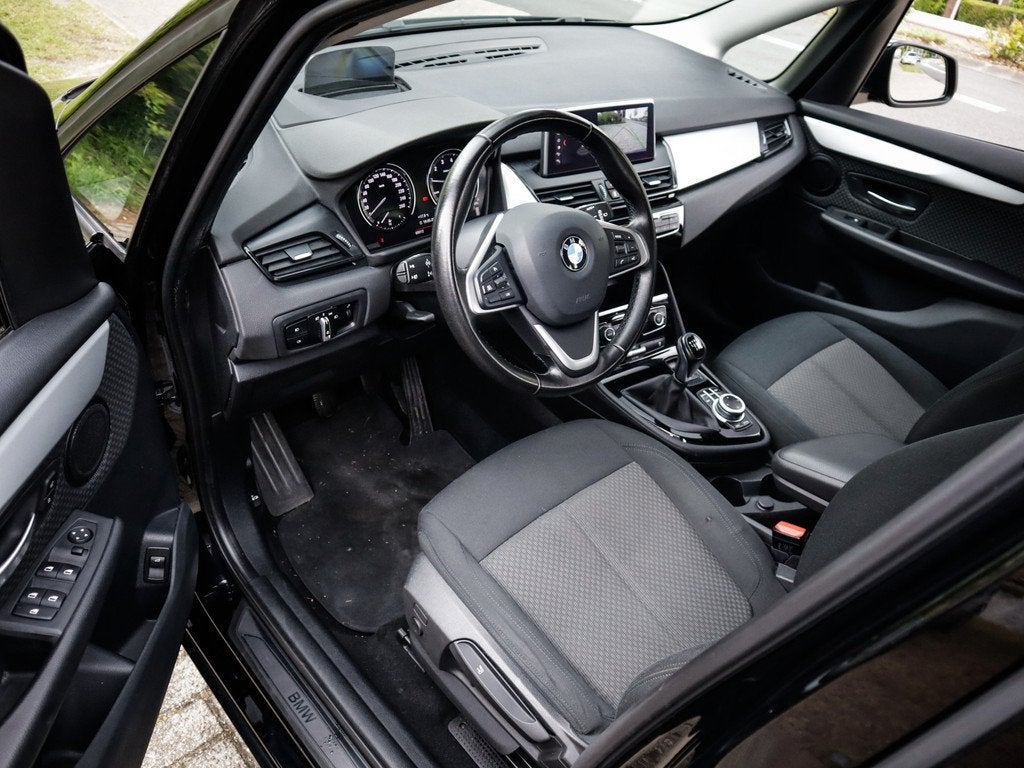 BMW 2 Serie Gran Tourer 218i Business Edition 1e-Eig. & Keur, Voorwielaandrijving, 12 maanden, Gebruikt, Zwart