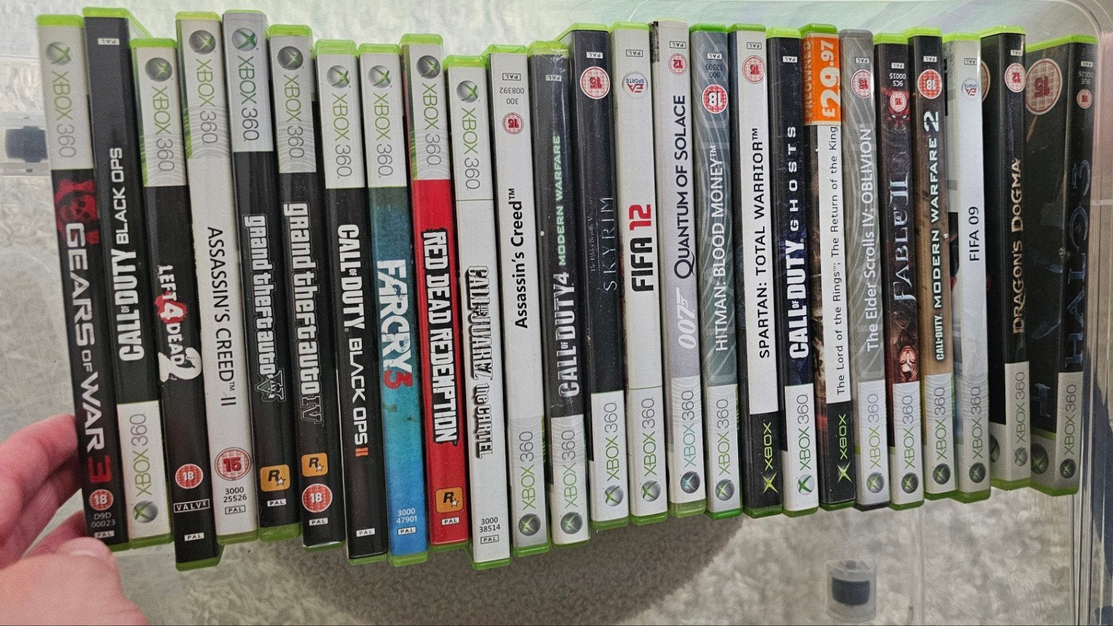 Xbox 360 games - 26 stuks (o.a. Red Dead, Skyrim, GTA, Halo, Ophalen, Online, Zo goed als nieuw, 3 spelers of meer