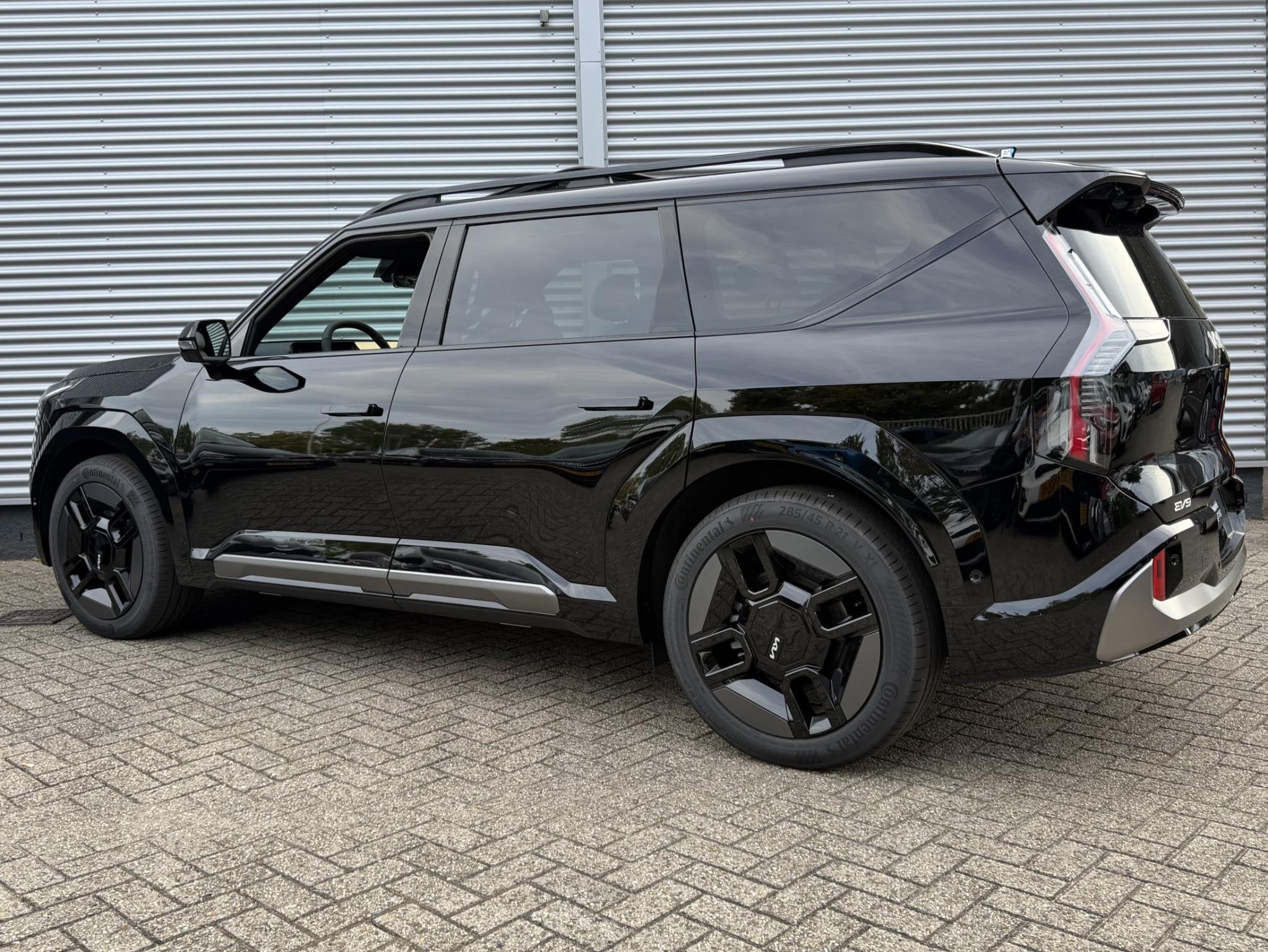 Kia EV9 GT-Line AWD 6p. 99.8 kWh | Stoelventilatie | Stoel/S, Auto's, Kia, Automaat, 2548 kg, EV9, Zwart