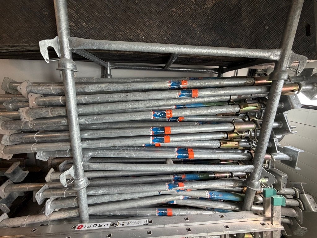 Schoorstempels (te koop per 10 stuks), Ophalen, Zo goed als nieuw, Overige typen, Minder dan 2 meter