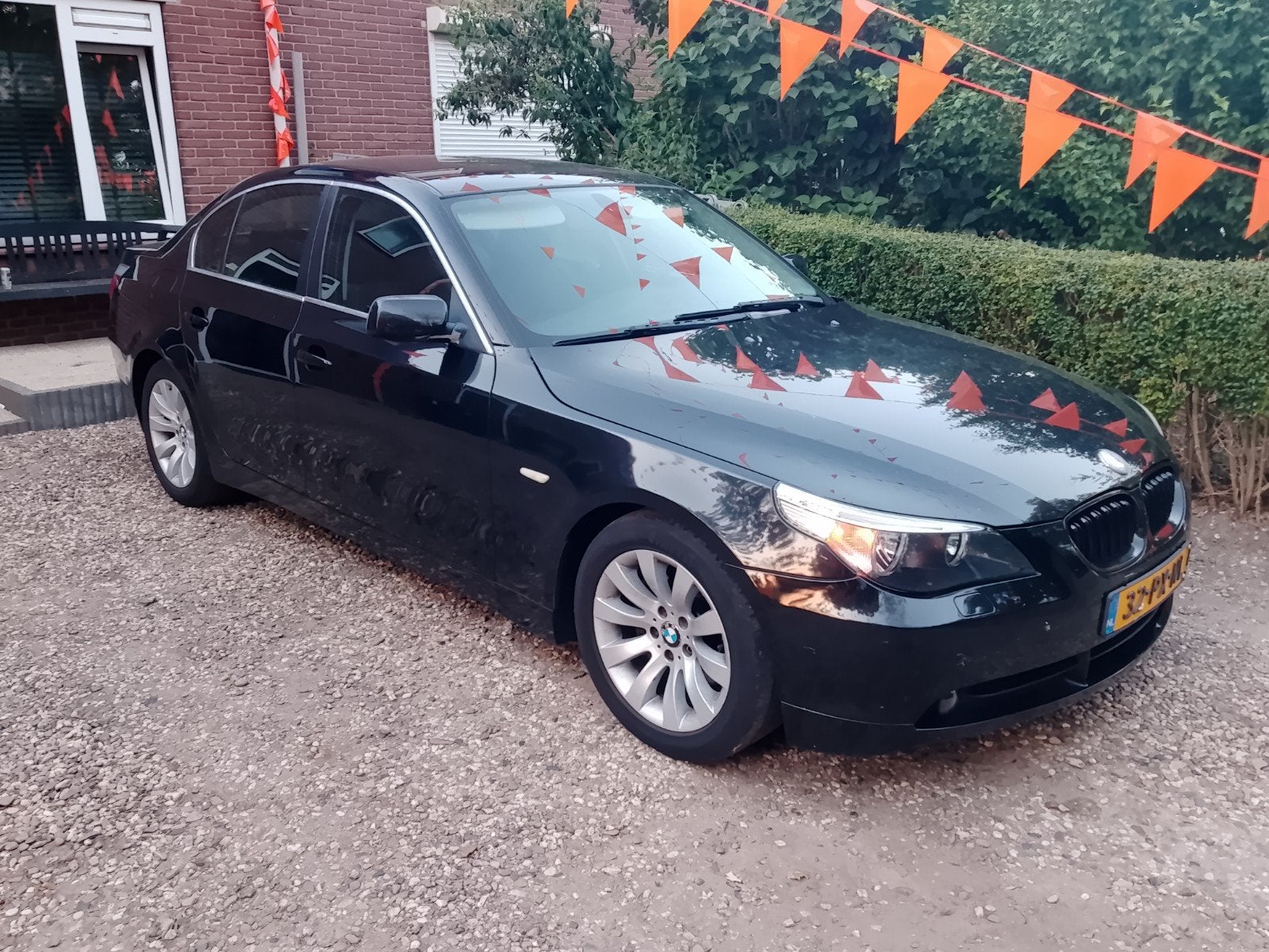 BMW 5 serie e60 2.2 520i 2005 sedan inruil mogelijk, Achterwielaandrijving, Zwart, Bedrijf, 1470 kg