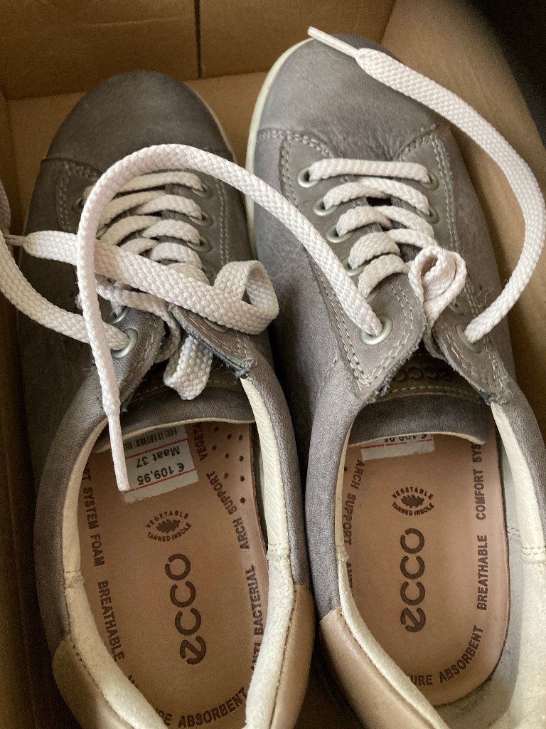 Ecco dames37, Kleding | Dames, Schoenen, Ophalen of Verzenden, Sneakers of Gympen, Grijs, Gedragen