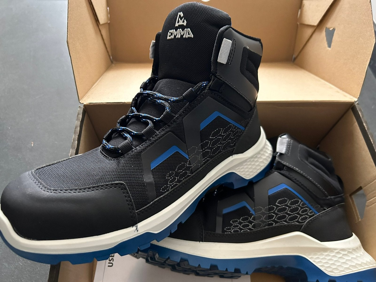 Nieuwe lichtgewicht Emma werkschoenen mt 41 goede denping, Verzenden, Zwart, Nieuw, Werkschoenen