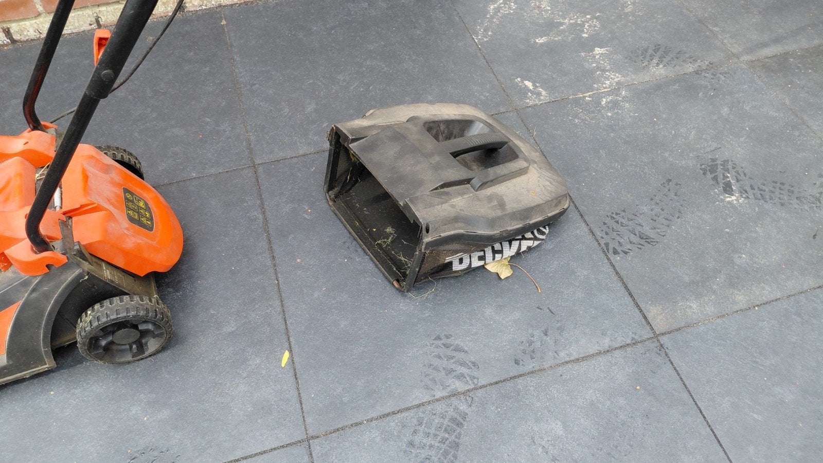 Black & Decker GR3000 elektrische grasmaaier 1000W, Tuin en Terras, Ophalen, Cirkelmaaier, Gebruikt, Elektrische grasmaaier