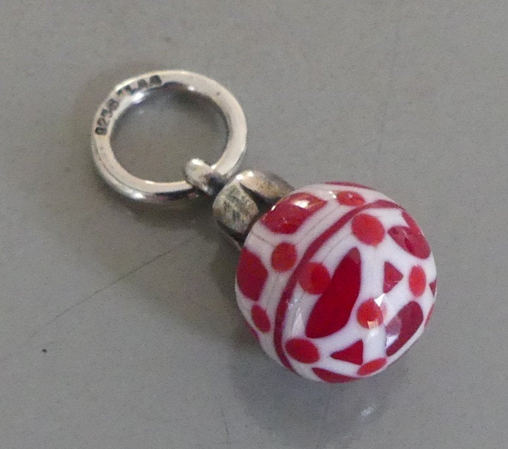 Trollbeads RODE KERSTBAL HANGER  **NIEUW** limited editie, -, Verzenden, -, Nieuw