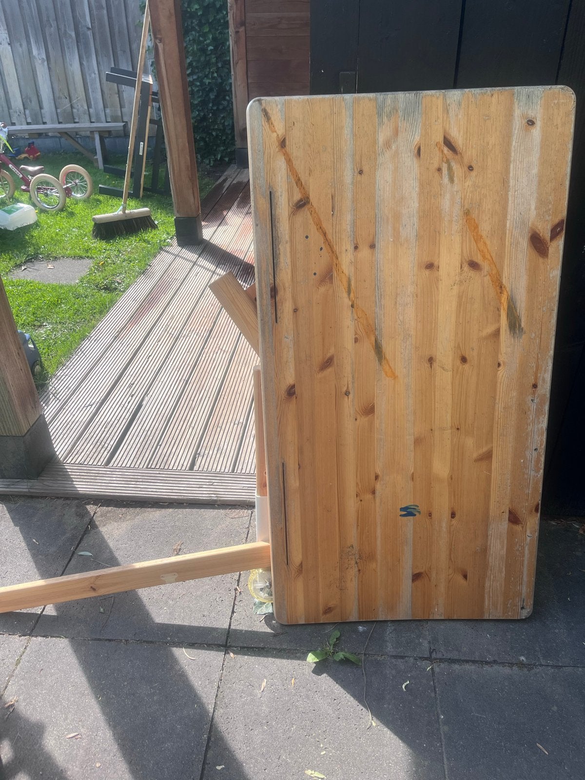 Oude kapotte tafel - gratis af te halen voor oud hout, Ophalen, Gebruikt, 100 tot 150 cm, 50 tot 100 cm