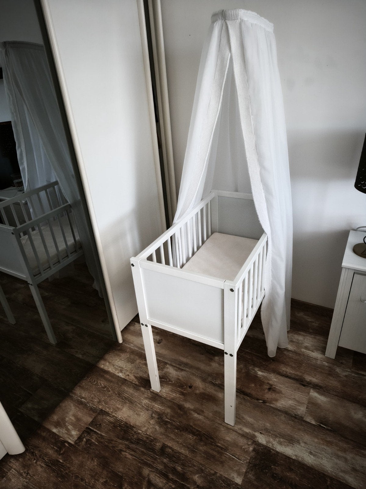 Europe Baby Jill wieg/cosleeper inclusief matras, Kinderen en Baby's, Babywiegjes en Ledikanten, Ophalen, Zo goed als nieuw, Wieg