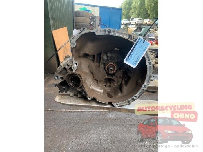 Versnellingsbak van een Daihatsu Young RV, Ophalen, Gebruikt, Daihatsu, -