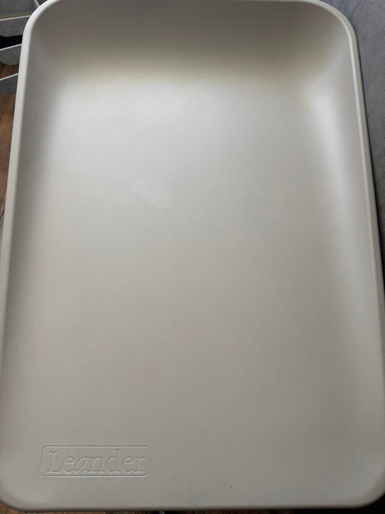 Leander Matty Aankleedkussen - Cappuccino, Kinderen en Baby's, Kinderkamer | Commodes en Kasten, Minder dan 75 cm, 50 tot 70 cm