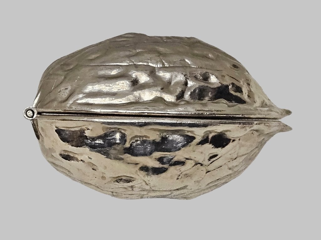 Notenkrakerdoos , in mooie vorm van walnoot, Overige typen, Zilver, Ophalen of Verzenden, Zo goed als nieuw