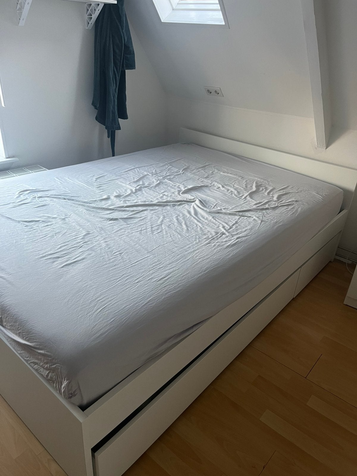 Bedframe Ikea VIHALS 140x200 met lattenbodem en lades, Ophalen, Wit, Tweepersoons, 140 cm