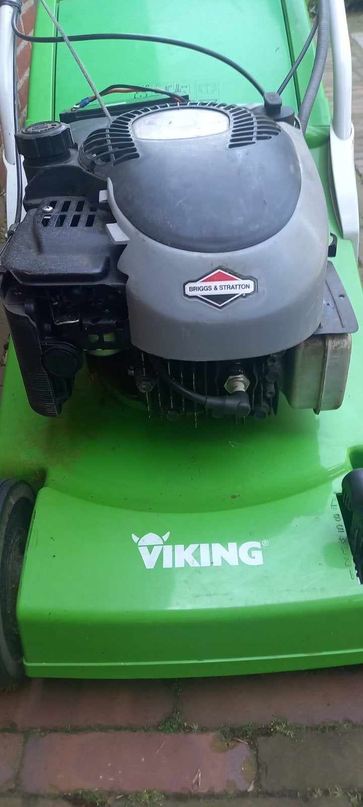 Viking aangedreven benzine grasmaaier, Tuin en Terras, Grasmaaiers, Ophalen, Cirkelmaaier, Opvangbak, Benzine-grasmaaier