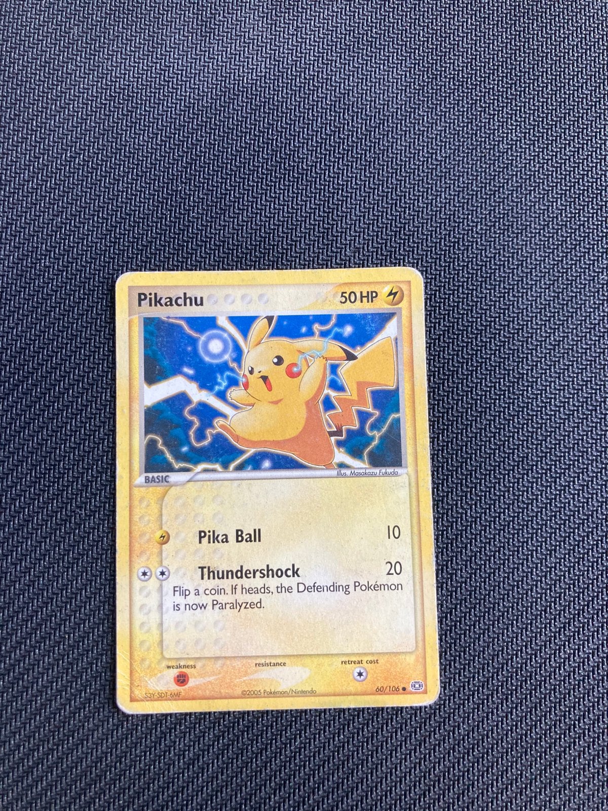 Pokemon kaart Pikachu, Ophalen of Verzenden, Zo goed als nieuw