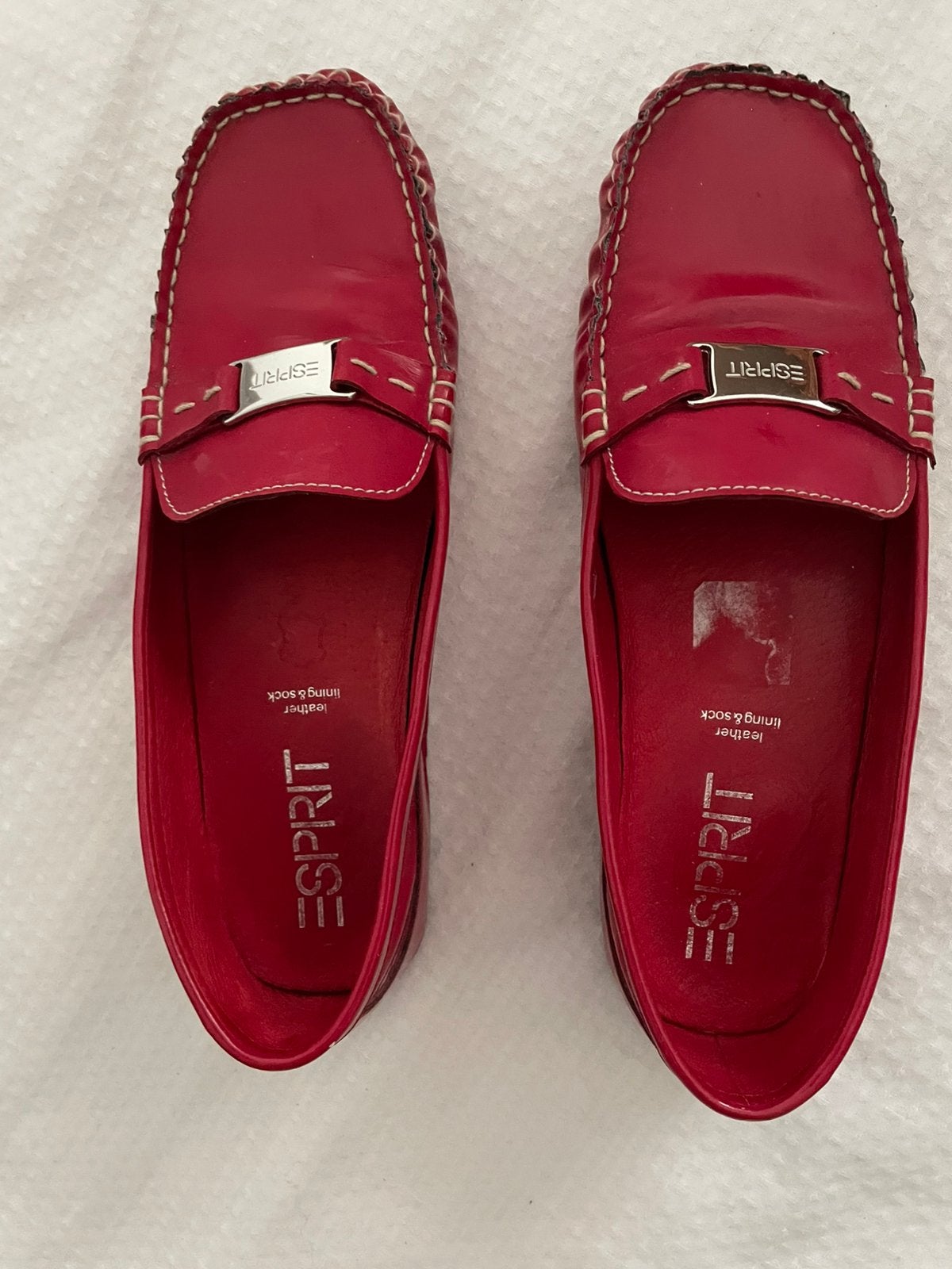 Esprit loafers maat 40, Ophalen of Verzenden, Zo goed als nieuw, Rood, Instappers