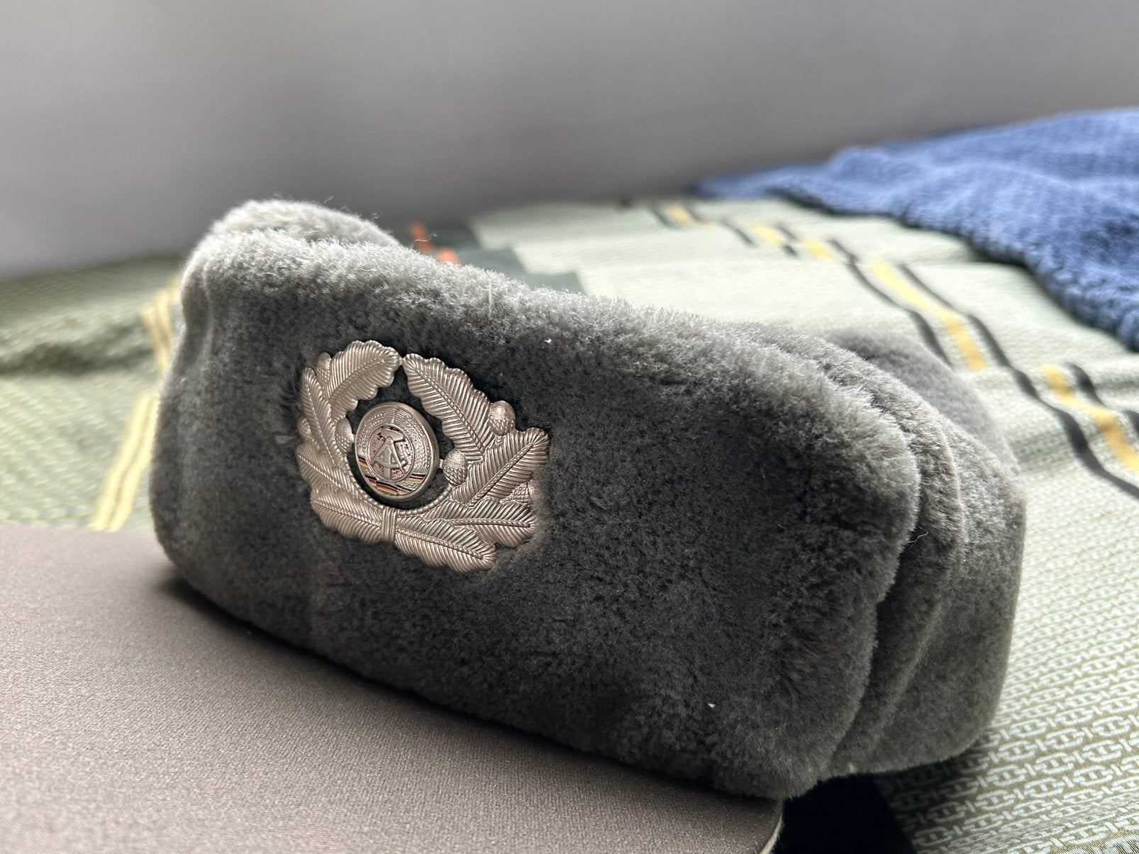 DDR NVA ushanka muts, Verzamelen, Militaria | Algemeen, Ophalen of Verzenden, Landmacht, Duitsland, Kleding of Schoenen