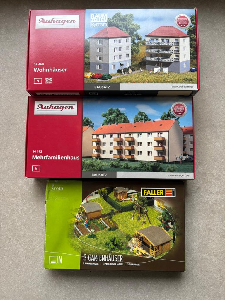 Auhagen & Faller modelbouw huizen en tuinhuisjes N-schaal, Hobby en Vrije tijd, Modeltreinen | N-Spoor, Overige merken, Gelijkstroom of Wisselstroom