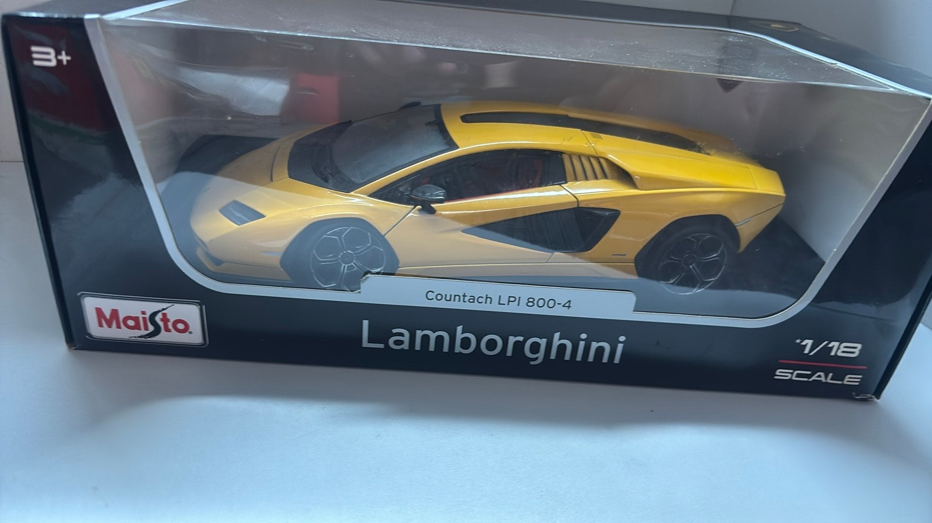 Lamborghini countach lpi 800-4 maisto 1.18, Maisto, Ophalen of Verzenden, A, A