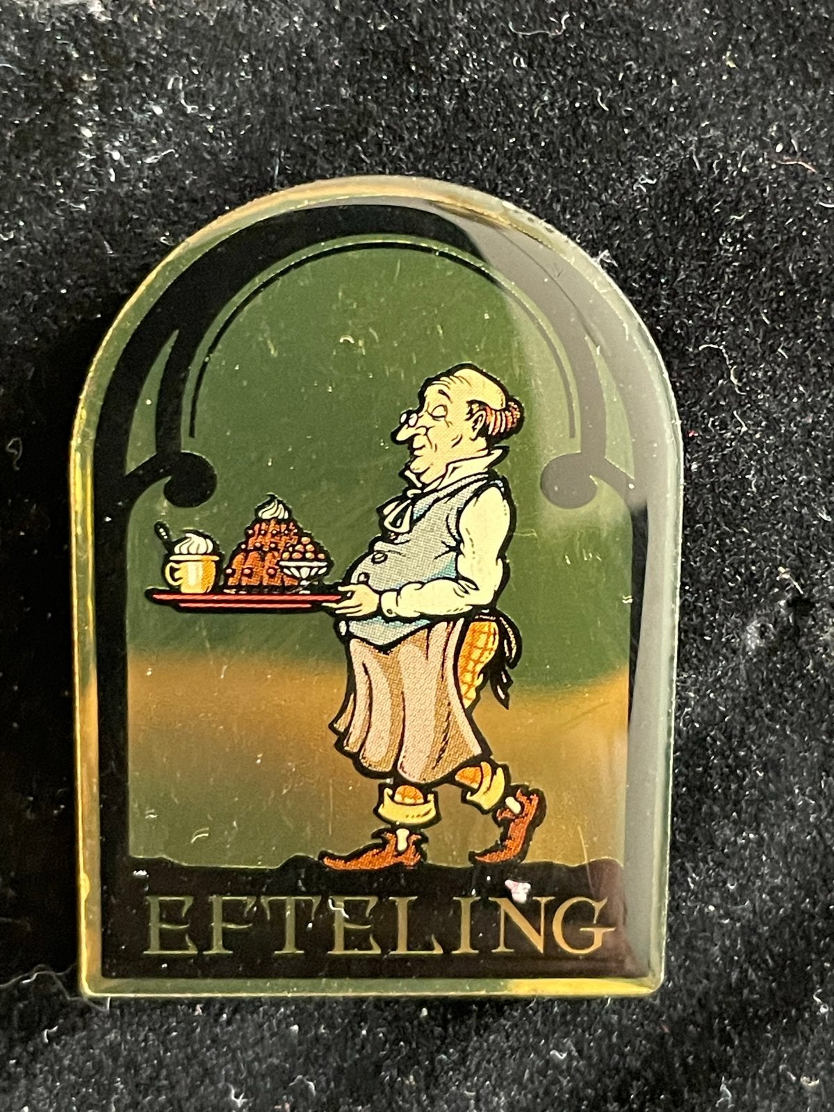 Efteling Smidje Pin - Vintage Collectie Speldje, Verzamelen, Efteling, Ophalen of Verzenden, Zo goed als nieuw, Button of Speldje