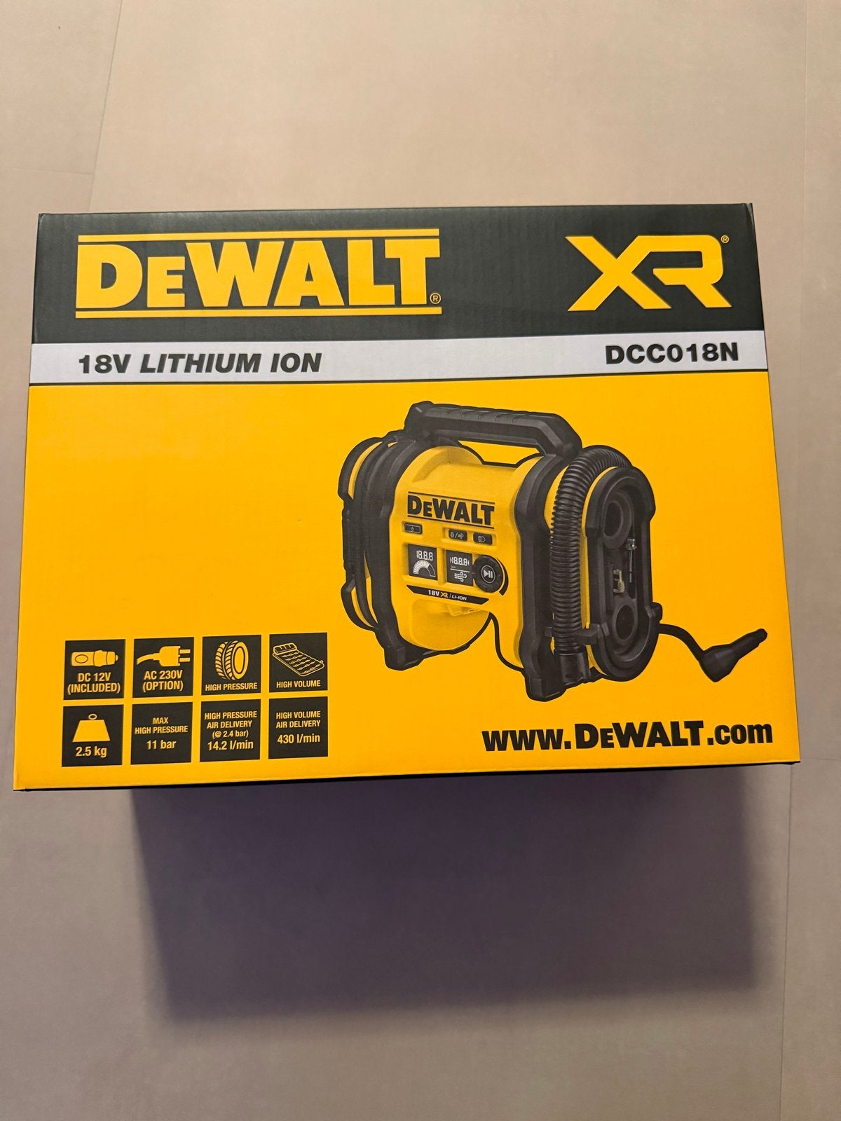 NIEUW Dewalt DCC018N 18V XR Accu Compressor - Nieuw in doos, 10 bar of meer, Nieuw, Minder dan 25 liter, Mobiel