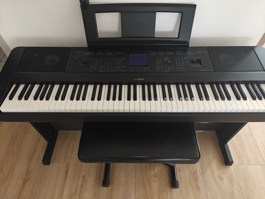 Digitale piano Yamaha DGX-660 Portable Grand