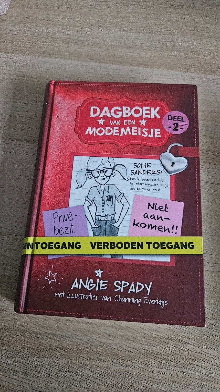 Angie Spady - Sofie Sanders, Ophalen, Zo goed als nieuw, Angie Spady