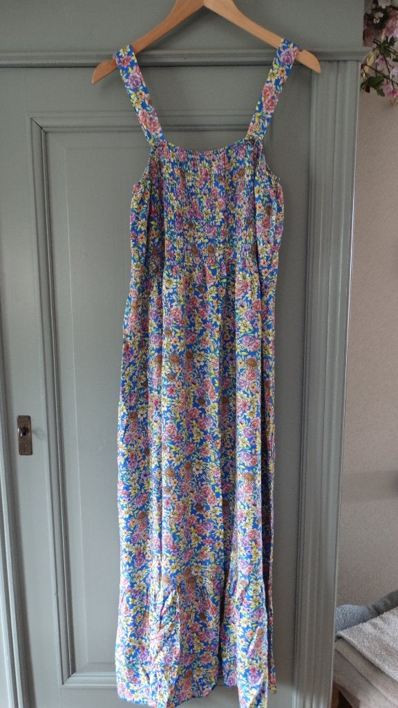 Paprika gebloemde viscose midi zomerjurk, maat, Paprika/Yesta, Overige kleuren, Verzenden, Maat 46/48 (XL) of groter