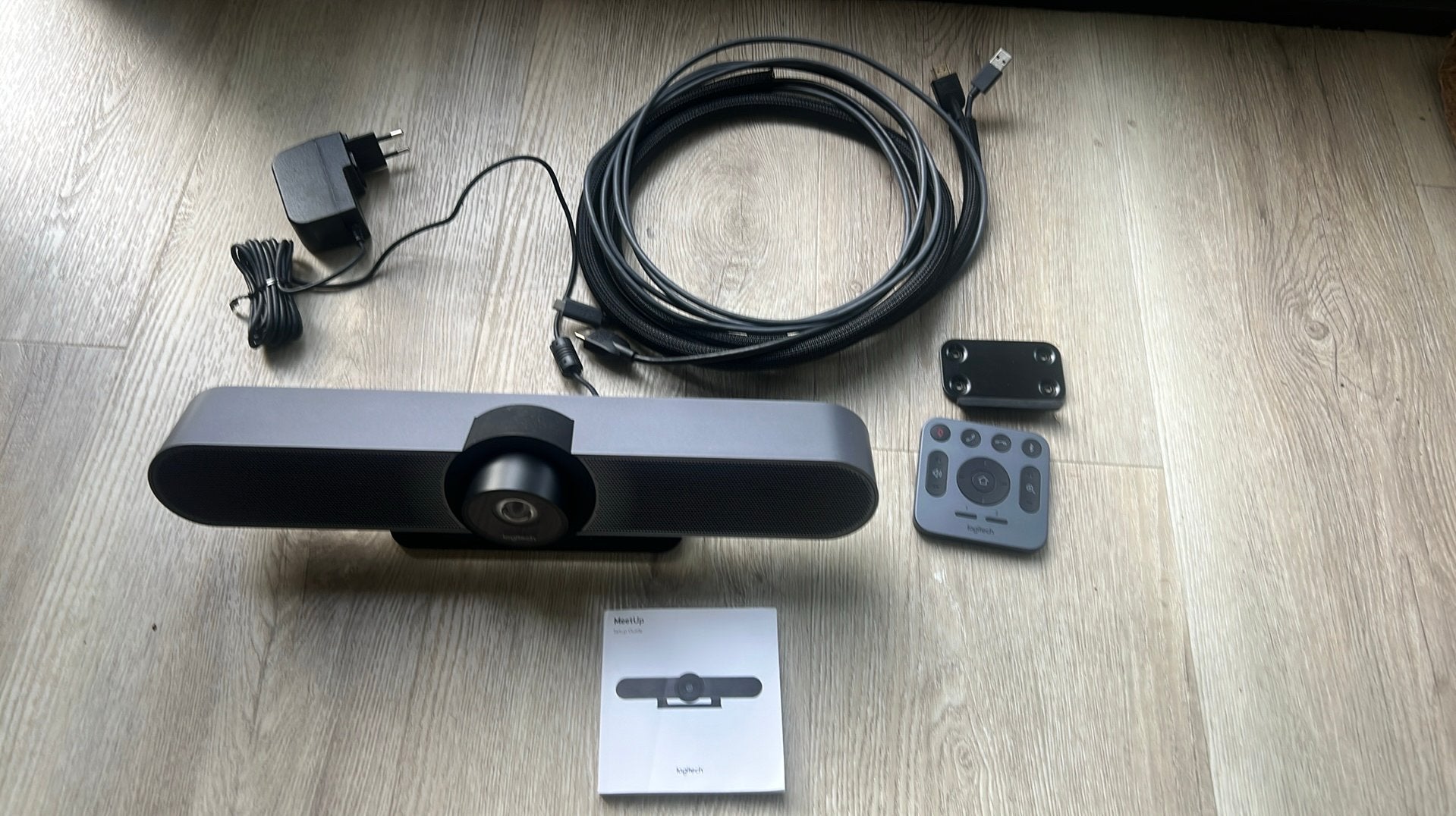 Logitech meetup camera sprakerphone, Overige soorten, Minder dan 8x, Zo goed als nieuw, Ophalen