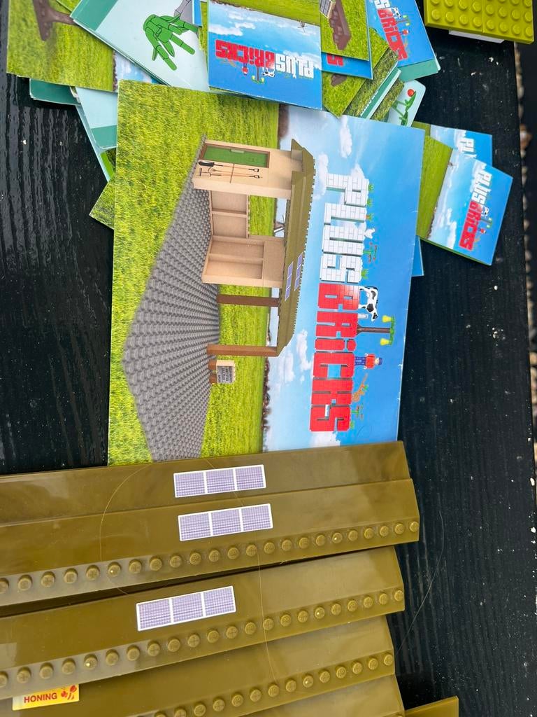 Plus bricks, Ophalen