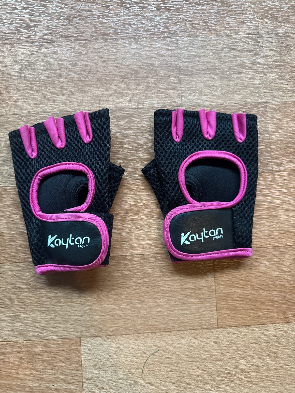 Fitnesshandschoenen - Zwart/Roze (S/M), Ophalen of Verzenden, Nieuw, Armen, Overige typen