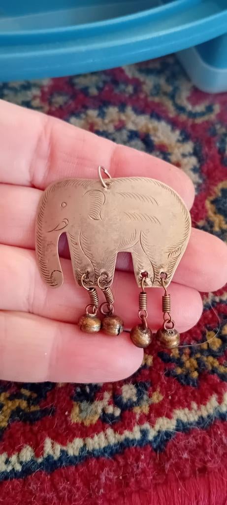 Vintage olifant hanger met belletjes, Ophalen of Verzenden, Gebruikt