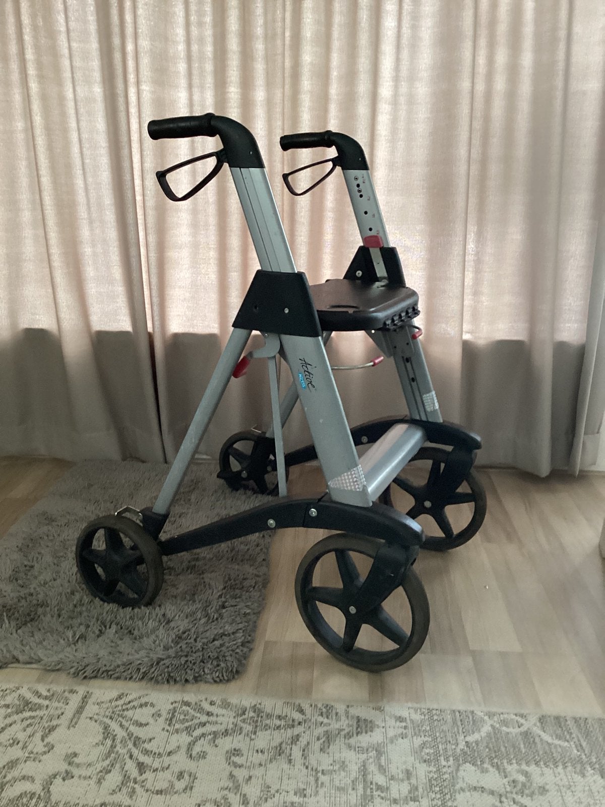 Active Access (ANWB) rollator, Diversen, Rollators, Ophalen, Opvouwbaar
