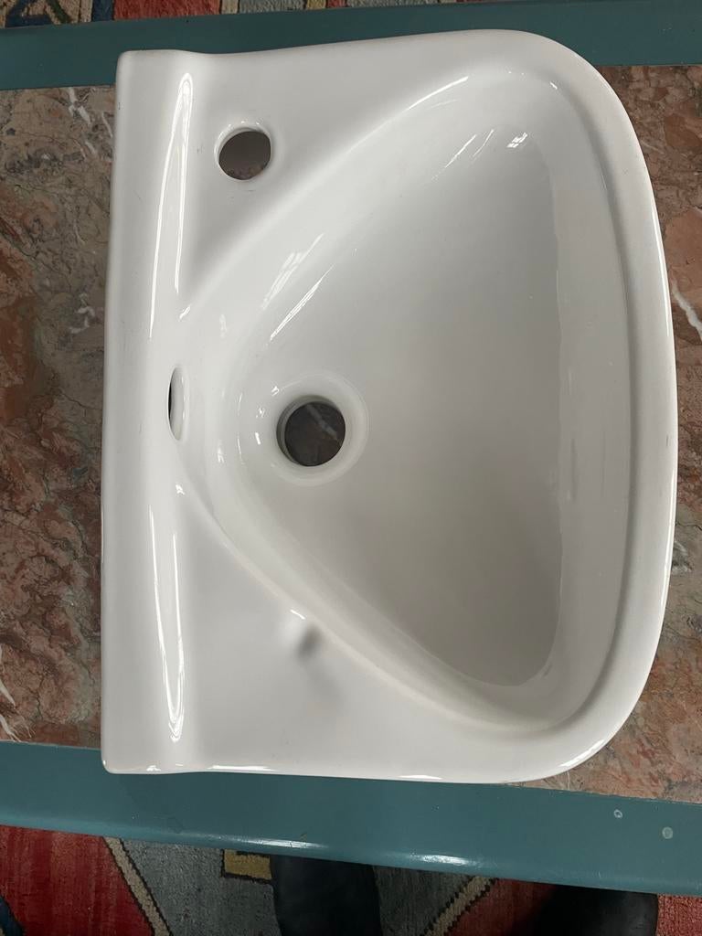 Keramag wasfonteintje - perfect voor kleine badkamer/toilet, Ophalen, Nieuw, Wastafel