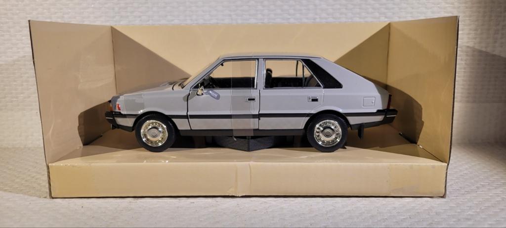 FSO Polonez 1/24 MIB zelden aangeboden in Nederland, Ophalen of Verzenden, Nieuw, Auto, Welly