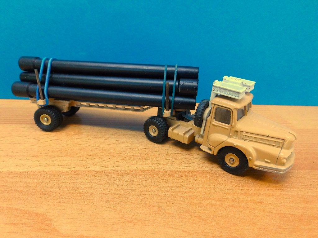 Dinky Toys FRANKRIJK # 893 Unic Saharien buizentransporter, Hobby en Vrije tijd, Modelauto's | 1:43, Ophalen of Verzenden, Zo goed als nieuw