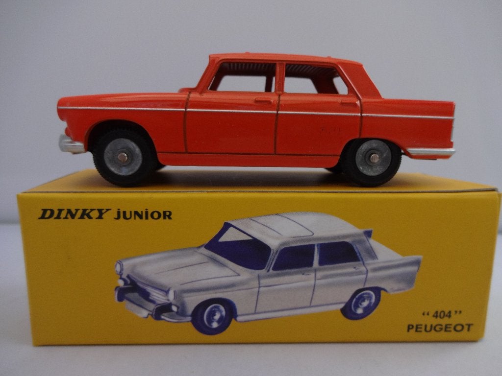 Peugeot 404 Oranje nr: 101 van Dinky Toys 1:43 ZELDZAAM!!!!, Ophalen of Verzenden, Nieuw, Auto, Dinky Toys