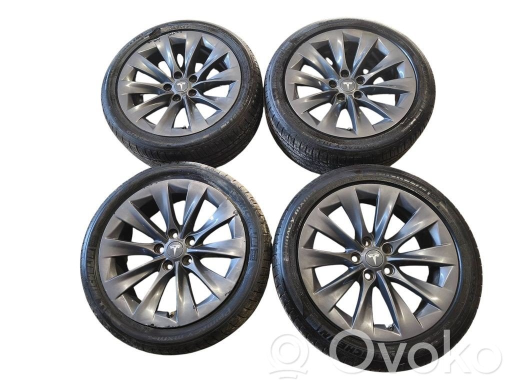 Tesla Model S - Velgen - 19 inch, Auto-onderdelen, 245 mm, Banden en Velgen, Tesla, Nederland