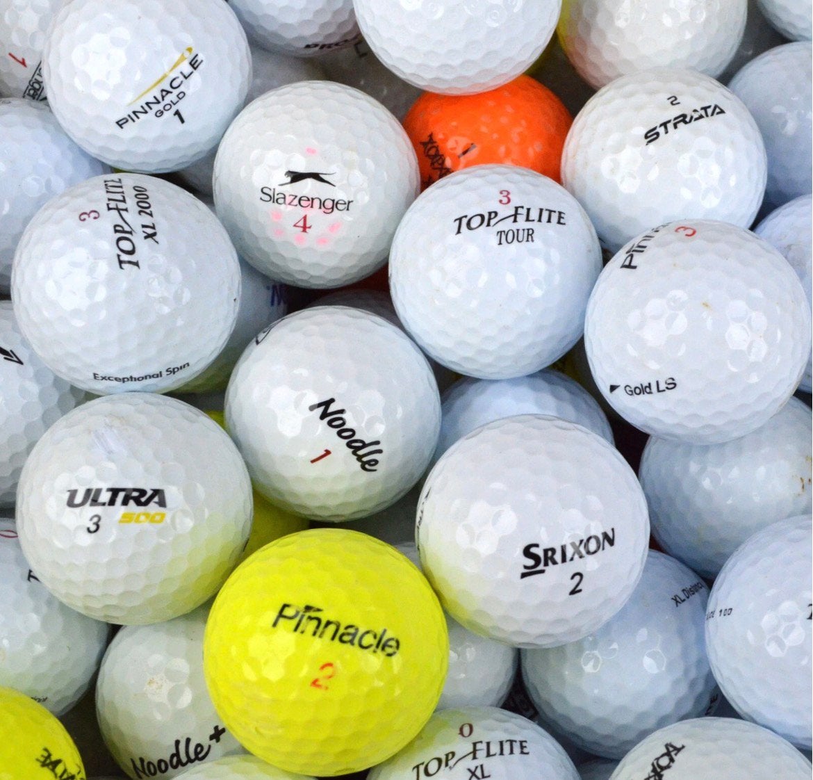 100 nette golfballen mix goede kwaliteit, Ophalen of Verzenden, Zo goed als nieuw, Bal(len), Overige merken