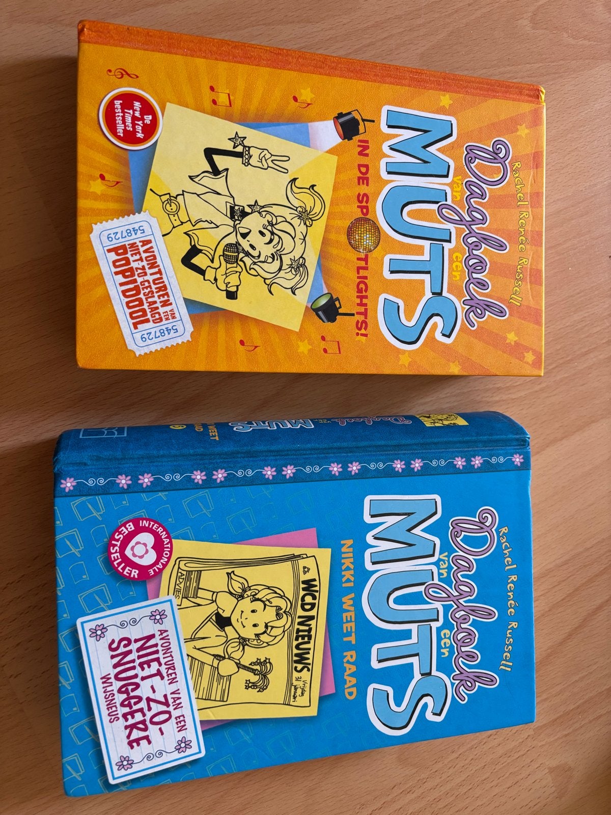 Dagboek van een muts - 2 boeken (deel 3 en 5), Boeken, Ophalen of Verzenden, Zo goed als nieuw, Fictie