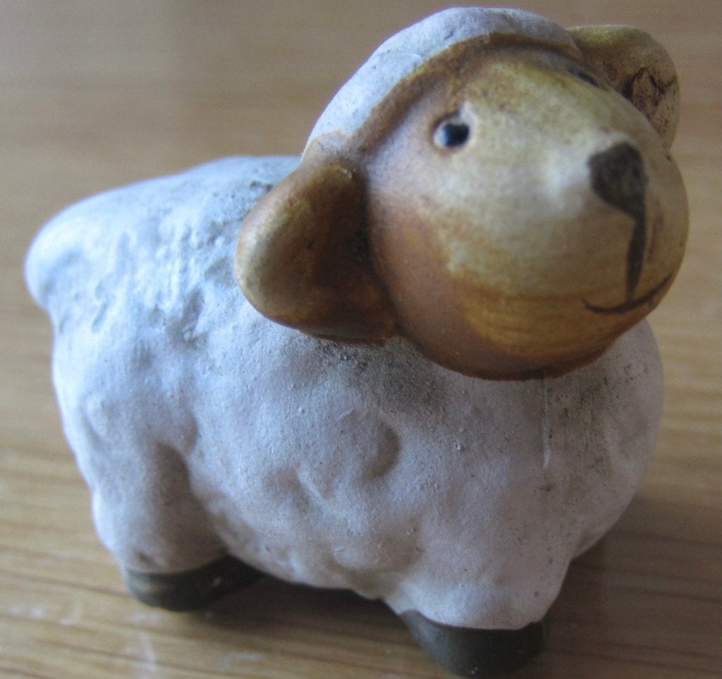 mini beeldje van een schaap - 3, 5 bij 4 centimeter, Ophalen of Verzenden, Zo goed als nieuw, Dier