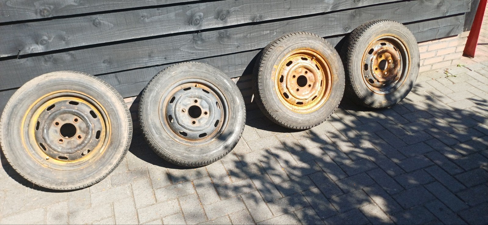 set kever velgen 4x130, Auto-onderdelen, Ophalen