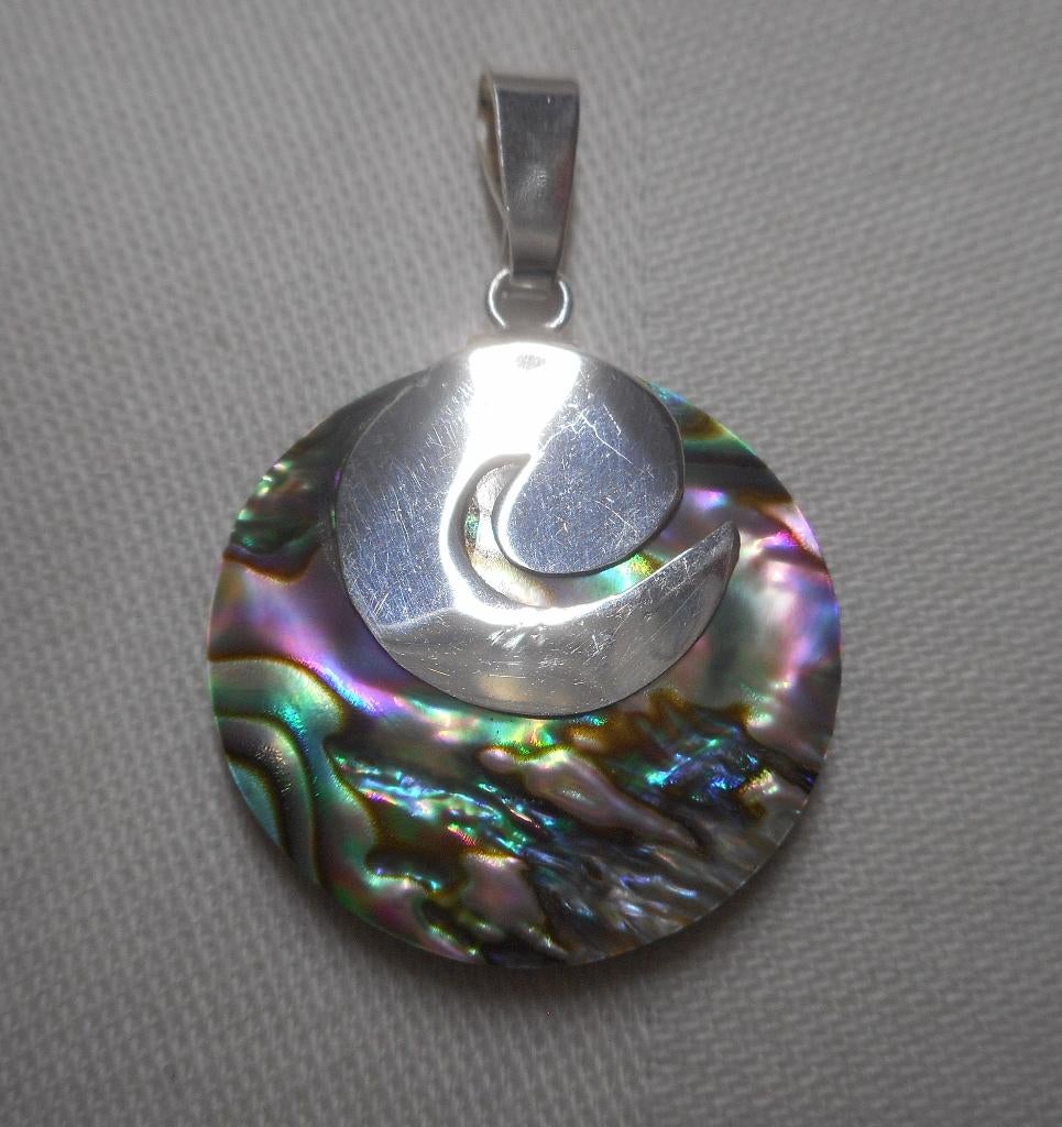 Zilveren hanger met Albone schelp nr.045