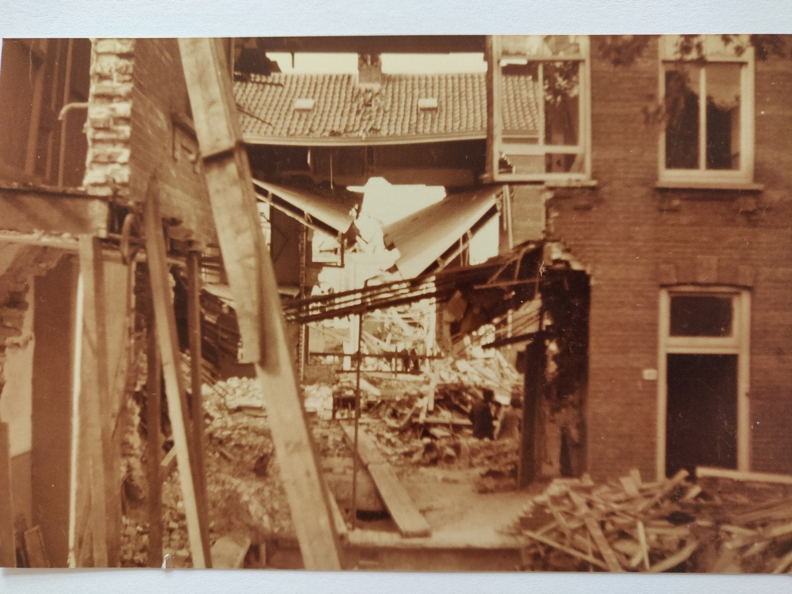 B208 Lijnbaan Explosie Van Dijk & Co, Ophalen of Verzenden, Voor 1940, Gebruikt, Overige onderwerpen